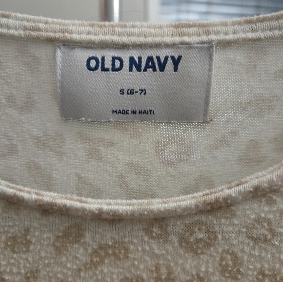 🖤5/$25 Girls Old Navy Sweater Size 7 Animal Print Cozy Warm EUC - Picture 2 of 3
